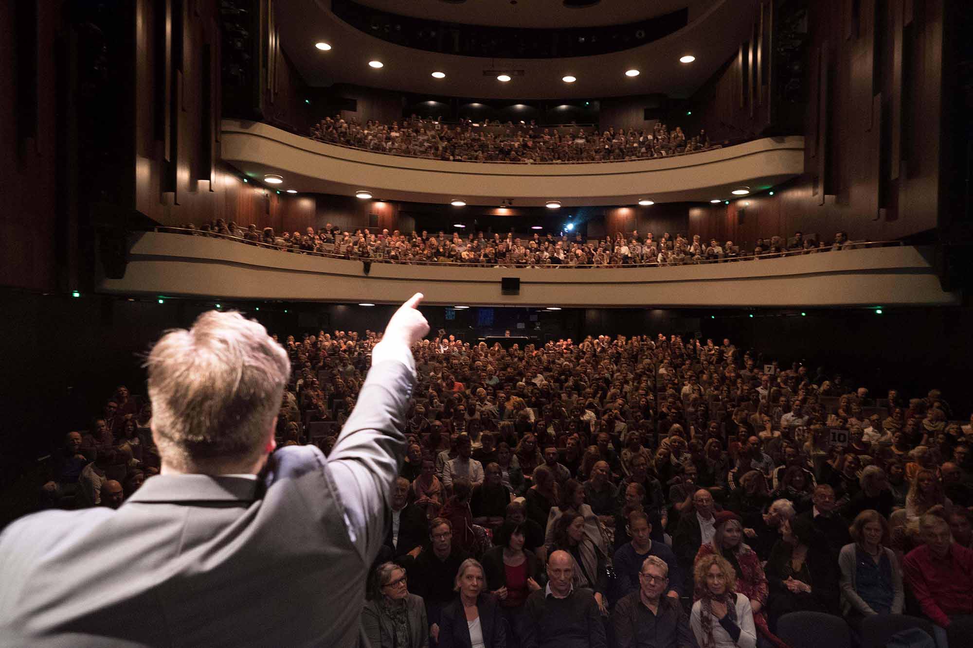 Bremen feiert 30 Jahre Poetry Slam mit Staraufgebot