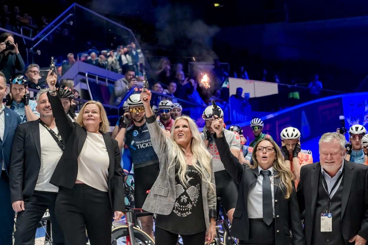 Sixdays Bremen 2025 startet mit Party und Radsport in der ÖVB-Arena